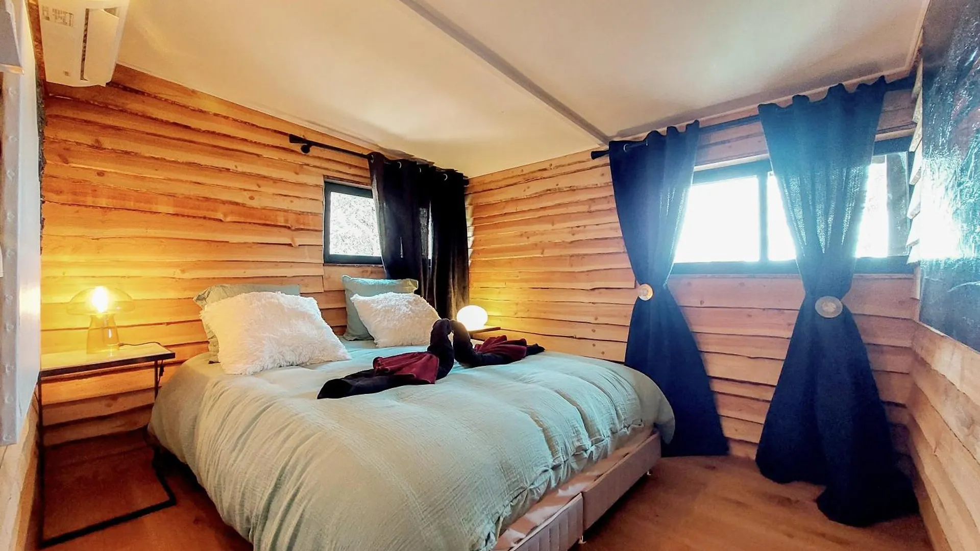 Campsite Chalet, Oasis Et Vue Mer,Proxi Circuit Paul Ricard Le Castellet