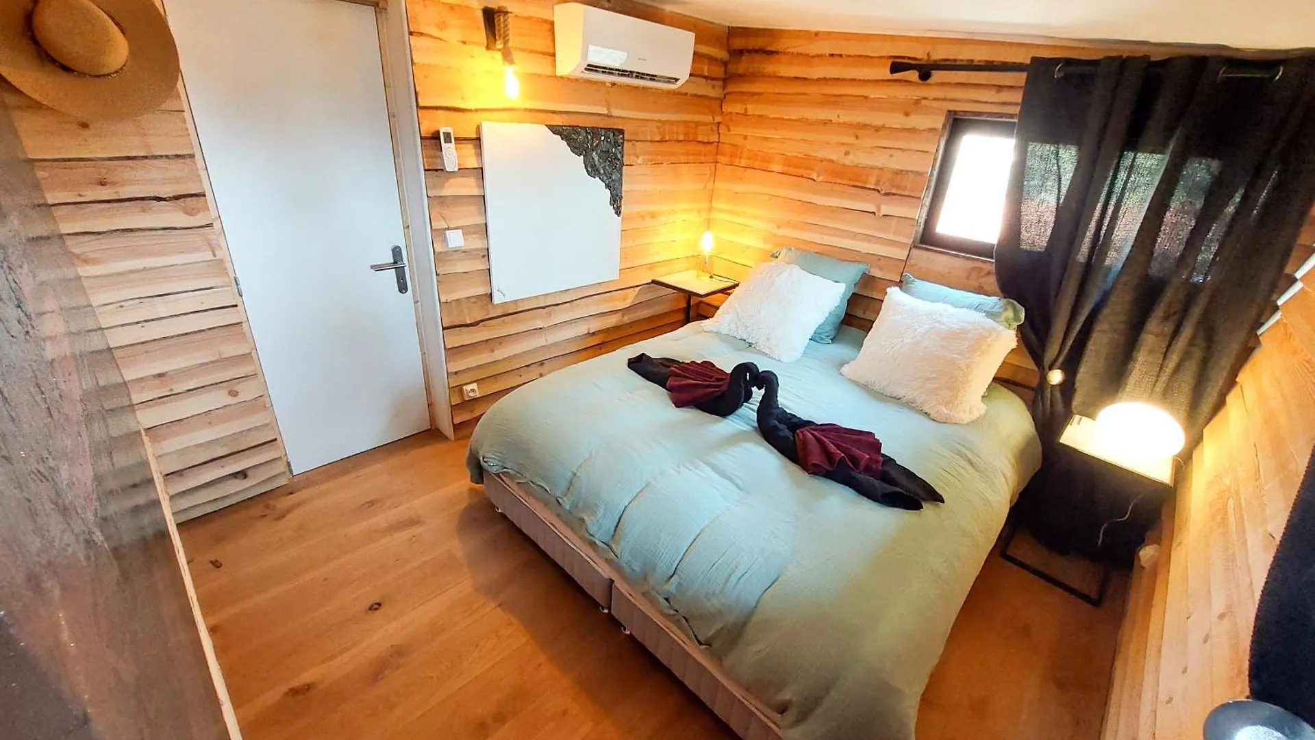 Chalet, Oasis Et Vue Mer,Proxi Circuit Paul Ricard Le Castellet  Campsite Le Castellet (Var)